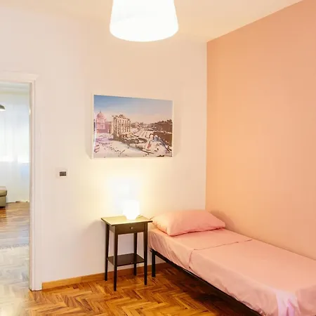 Casa Kalimera Moderna Attrezzata E Vicino Metro 罗马