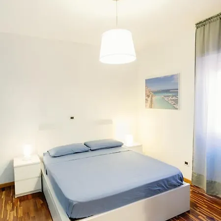 Casa Kalimera Moderna Attrezzata E Vicino Metro Rom